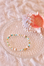 Load image into Gallery viewer, Blue seashell seedbead bracelet
